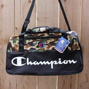 Champion camoflauge Duffel Bag (RARE) 22"